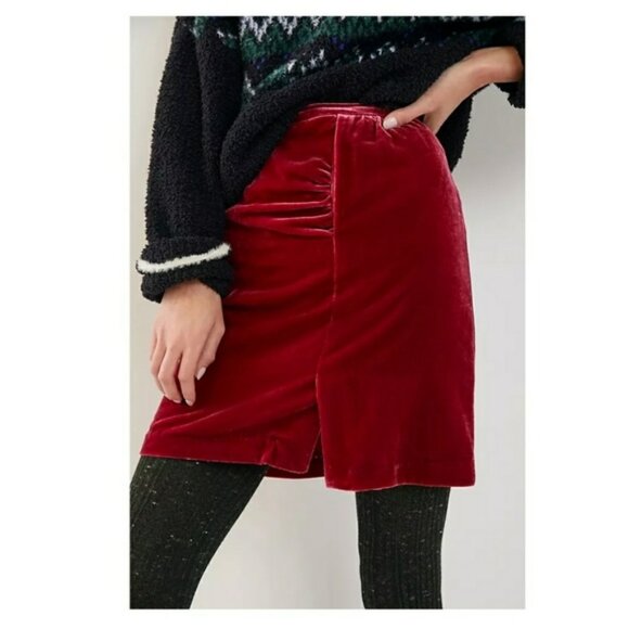 NWT Anthropologie Berry Red Stretch Velvet Holiday Party Mini Pencil Skirt 4
